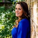 Tessa-Parry-Wingfield-Seeing-Life-Clearly-wall-XL